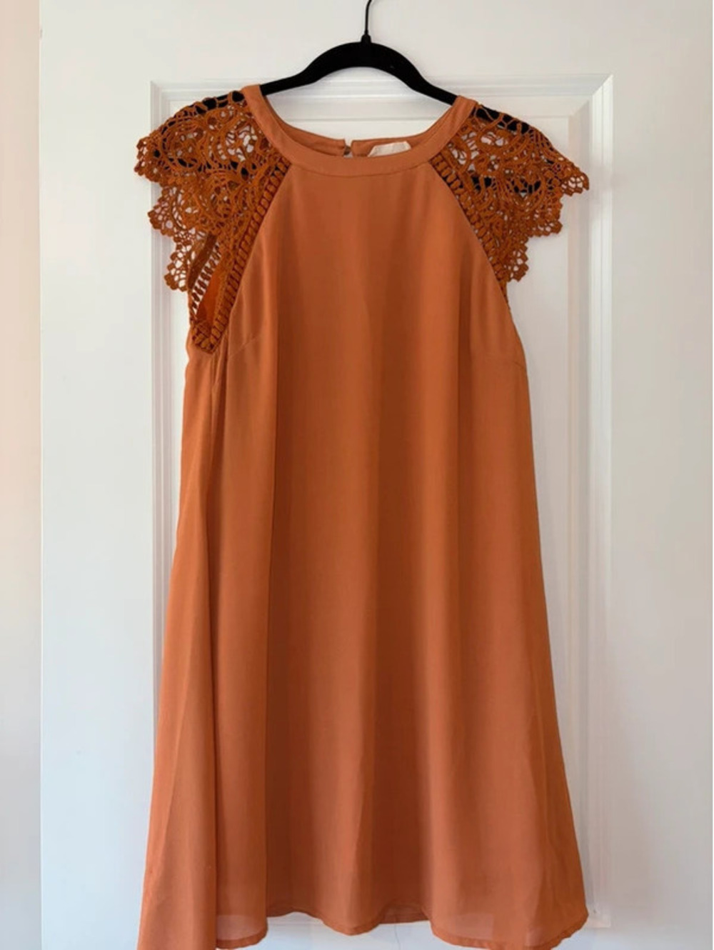 Altar’d State Rust Orange Lace Sleeve Shift Dress Size Small